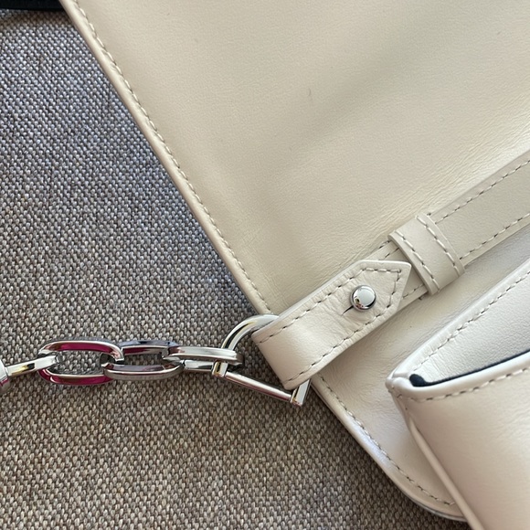 NWT ZV Initiale La Clutch Clutch in Off-White - Picture 15 of 15